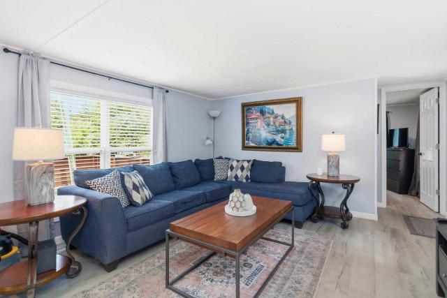 West Fork Escape with Private Deck and Porch