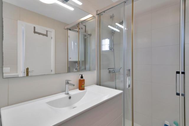 Duplex seaviews at the hills estepona