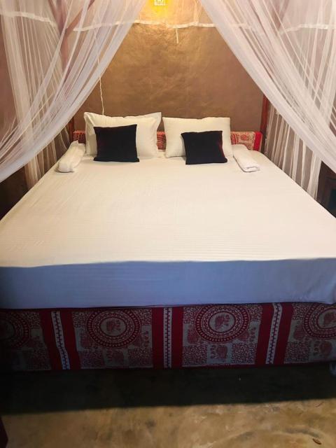 AAA Happy Hostel