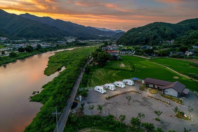 Gapyeong JY Camping Caravan