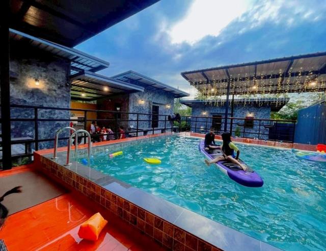 Phawongbua Pool Villa พะวงบัวพูลวิลล่า