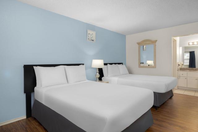 Victoria Palms Inn and Suites