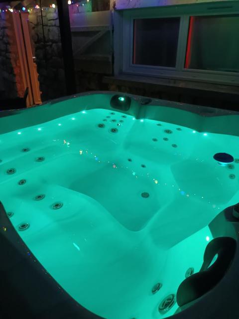 Love Room Spa privatif Montargis proche