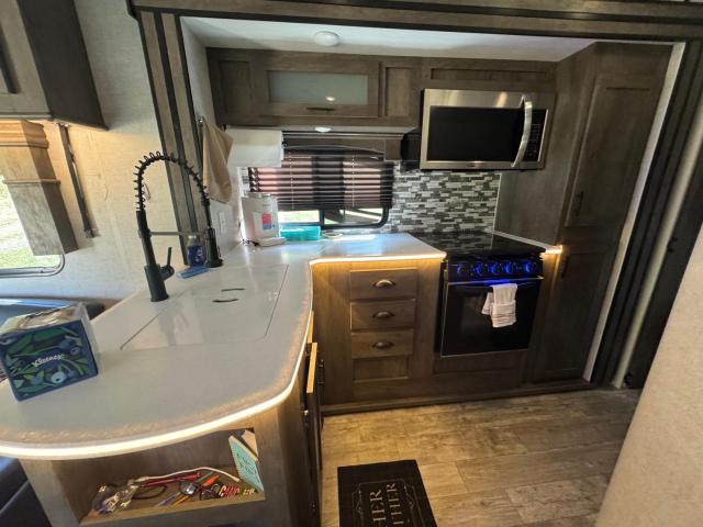 Waxberry Camper