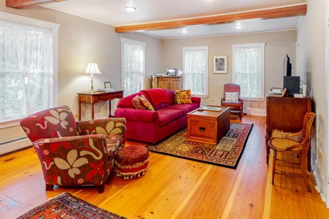 Renovated 19th-Century Farmhouse w/ 270 Feet of Waterfront & Sunset Views