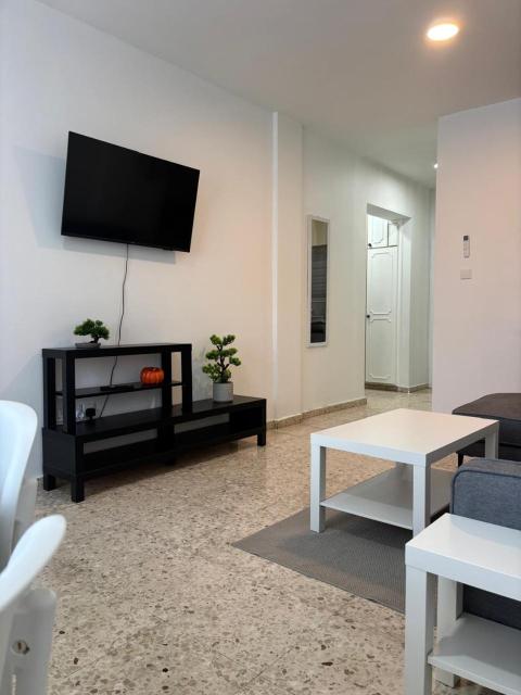 Tazo Apartment