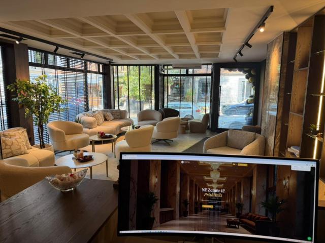 Fron Hotel