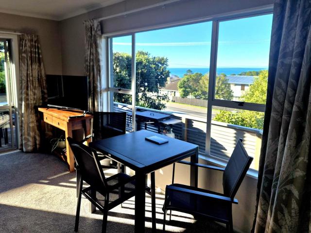 Centrally located Hilltop Apartment