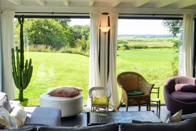 Spacieuse maison avec jardin près de Saint-Molf