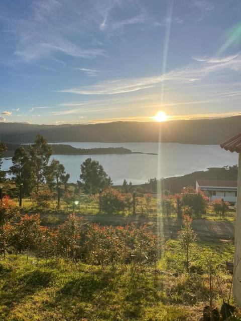 Good Vistas House-Guatavita