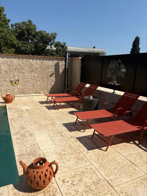 Haut de villa avec piscine privée et extérieur