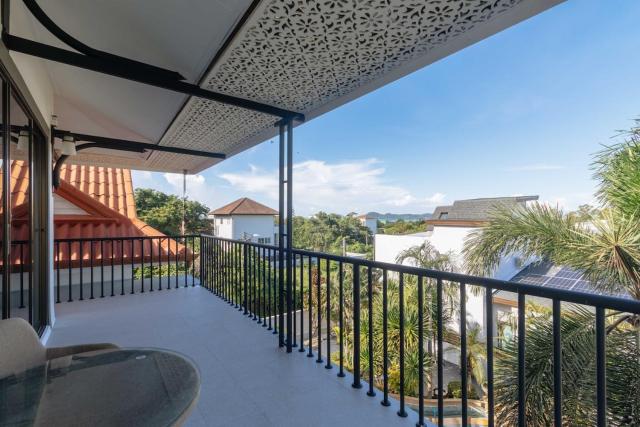 Standard 6BR Lagoon Pool Villa in Rawai # V345