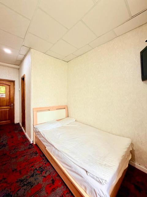 City Hostel & Tours