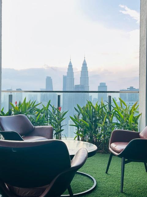 Sky Pool Klcc