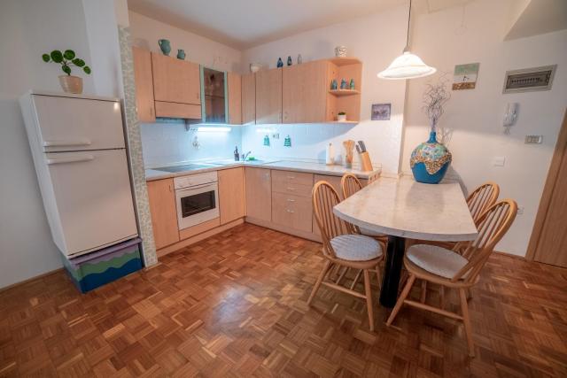 Spacious balcony apartment Piran