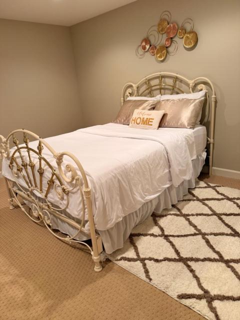 Chateau de Glory - Luxury 2BR Suite Near National Harbor