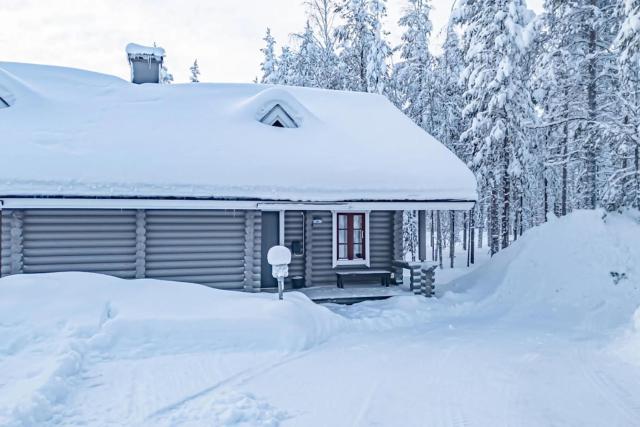 Calm, close and cozy cabin