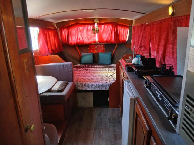 Studio bateau au Somail