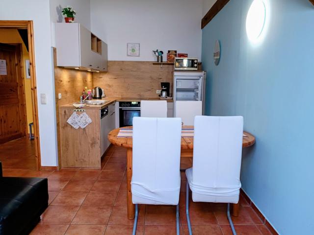Ferien am Schloss - Wohnung 1 "das Pferd", Ferienwohnung am Badesee