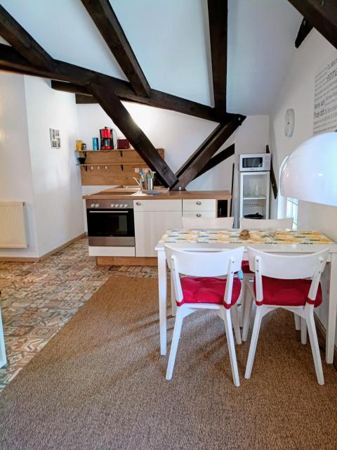 Ferien am Schloss - Wohnung 7 "der Adler", Ferienwohnung am Badesee