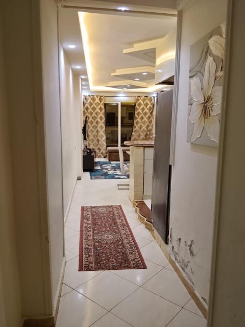 White Pearl Apartment