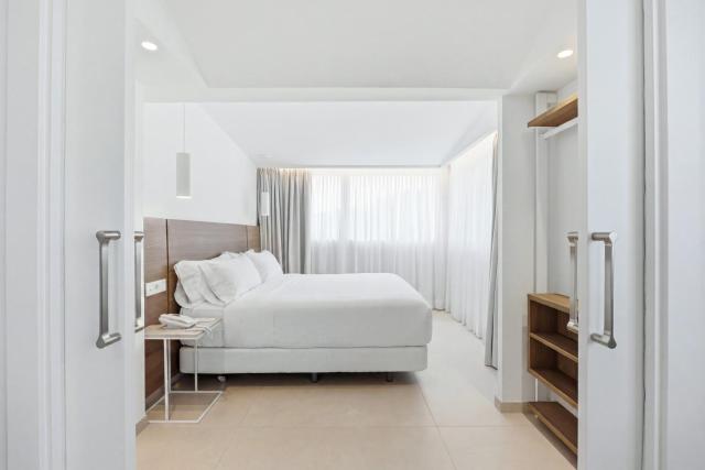 Gran Hotel Suances Suites