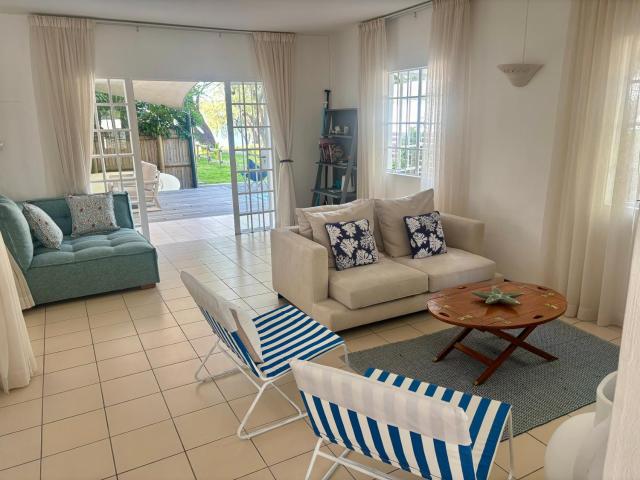 Sailaway Beach House - Private pool, Steps from the beach