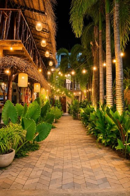 Coco Palm Villa and Cabanas