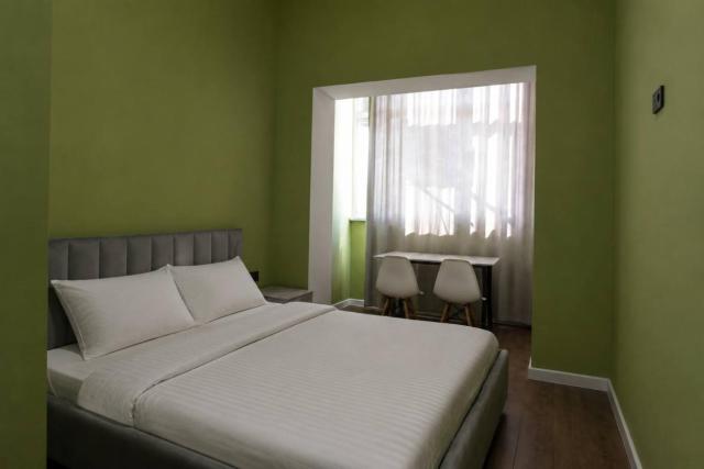 Nomad House Hostel & Apartments