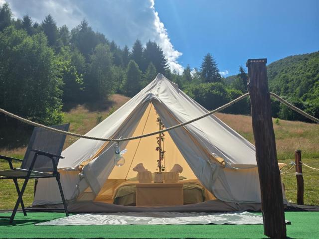 Camping Inima Retezatului