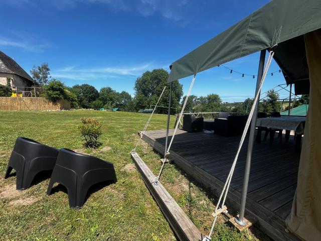 Camping Lézard Vacances - Tente Safari Oiseau