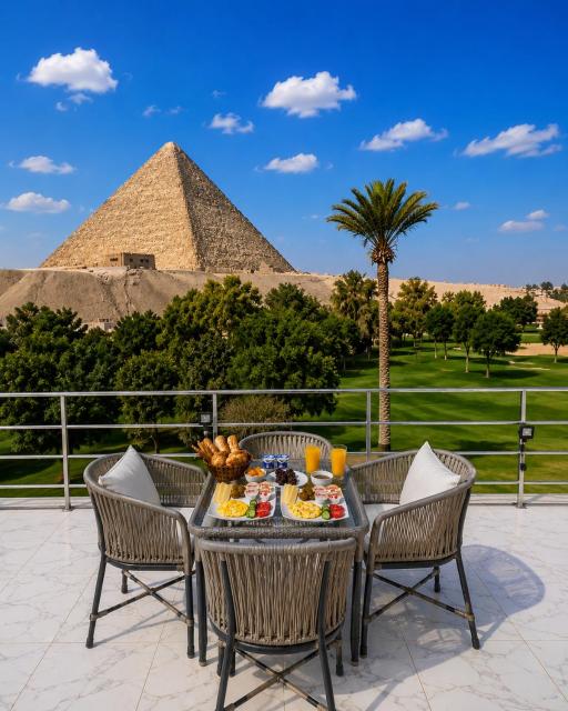 Glow Pyramids View Hotel