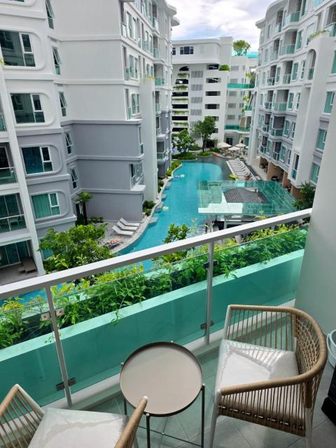 Stay Naiyang - Two-Bedroom Pool View Apartment Title Serenity