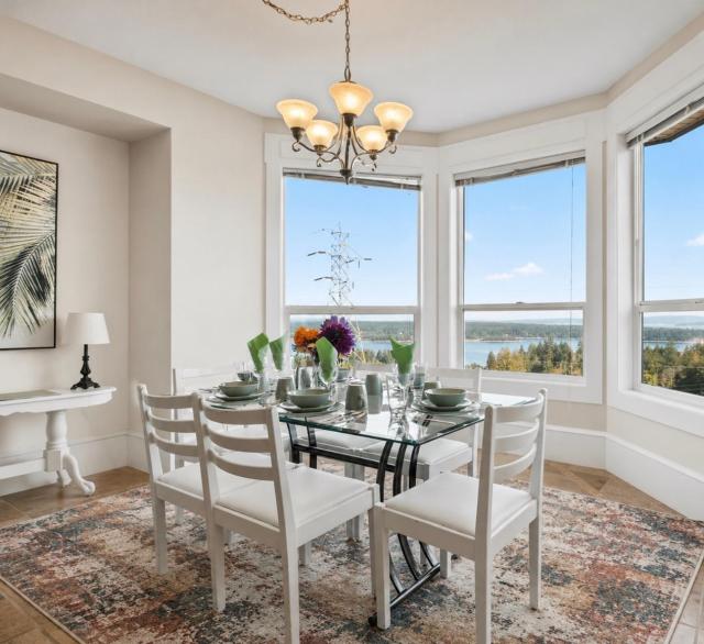 Seaview Executive Home
