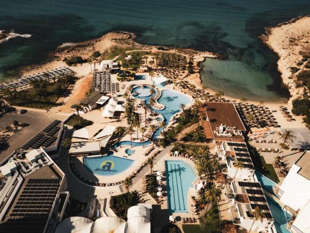 Adams Beach Hotel & Spa