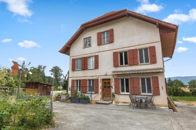 Appartement rénové, avec climatisation et calme