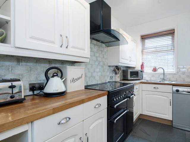 Horseshoe House - Ukc2743