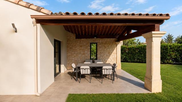 Villa en pierres naturelles avec piscine au Pic Saint Loup 7p - 15mn Montpellier