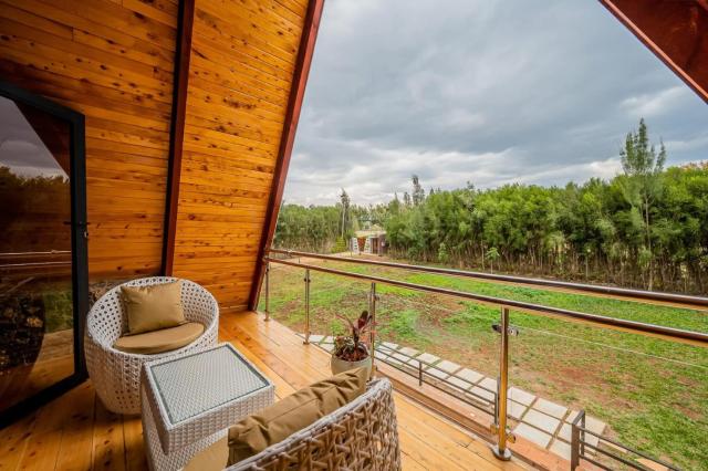 Luxury 4-Bedroom A-Frame Cabin - Nanyuki