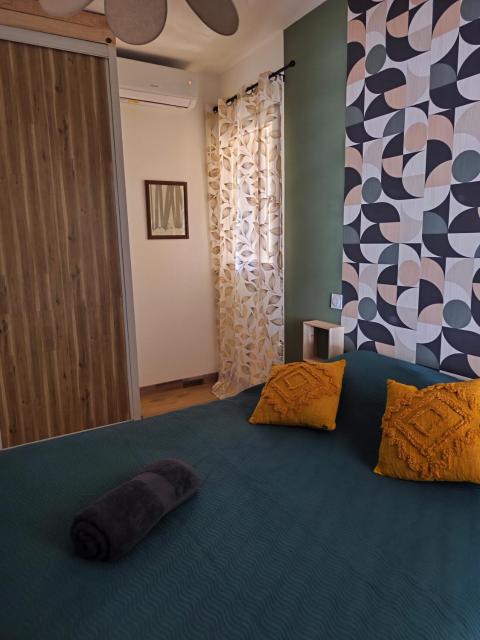 Appartement neuf à 150 mètres de la plage