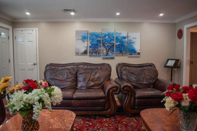 National Harbor Guesthouse