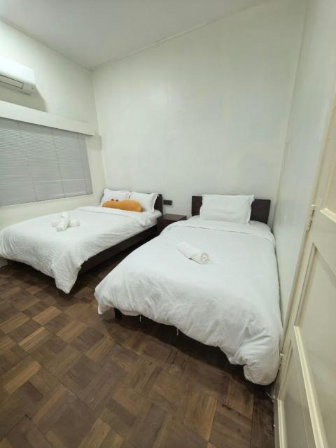 16 Pax HJ Private Pool HomeStay Ipoh