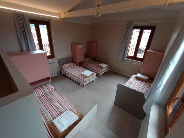 Protezione della Giovane - female hostel