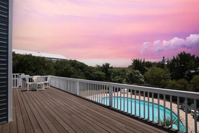SeaEsta - Private Pool, 5 Min Walk to Beach