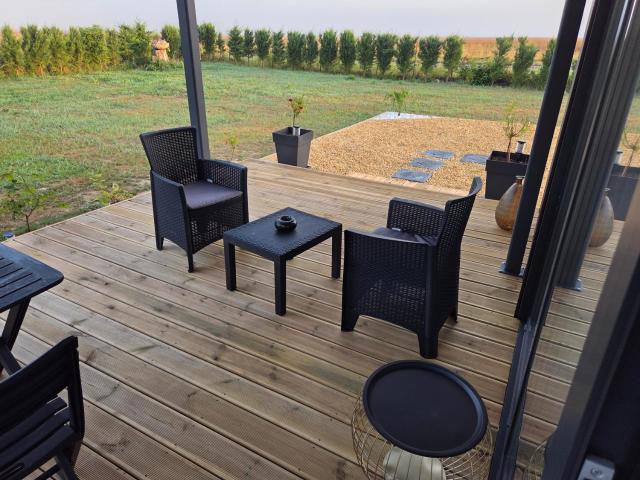 La Roseraie - Tiny House- Sacha - terrain particulier et non camping