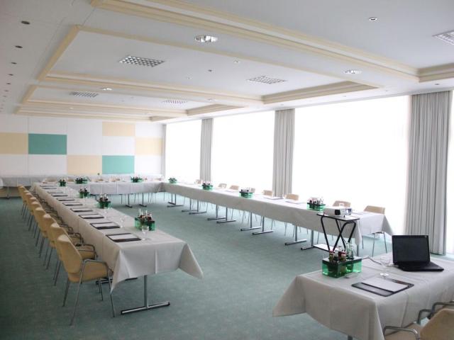 Spa & Wellnesshotel Bad Alexandersbad - Fichtelgebirge by Belvilla
