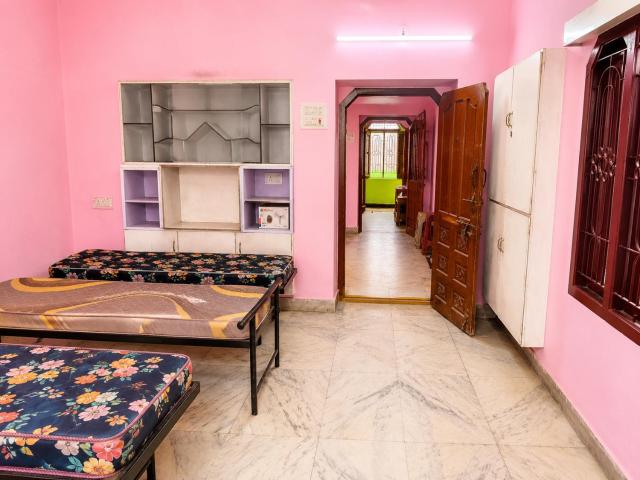 Sagar PG & Mens Hostel
