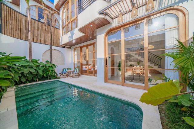 NEW Luxury 3BR Oasis in Sempol with Pool