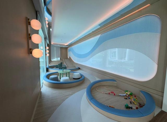 Studio with Pool Access, NaiYang Beach 5 min walk