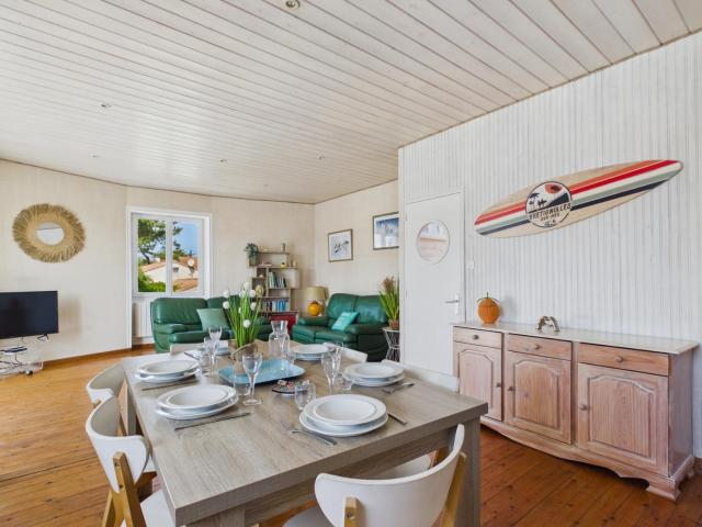 Maison pour 6 - jardin et terrasse - 300m plage